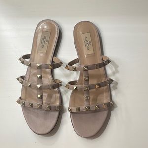 Valentino Caged Rockstud Slides Poudre